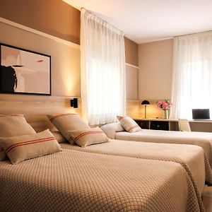 Dreibettzimmer